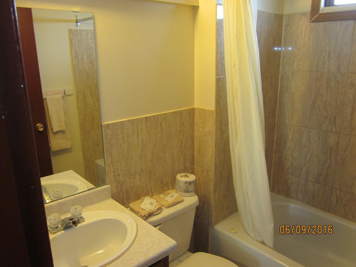 Valleyview Motel Williams Lake Extérieur photo
