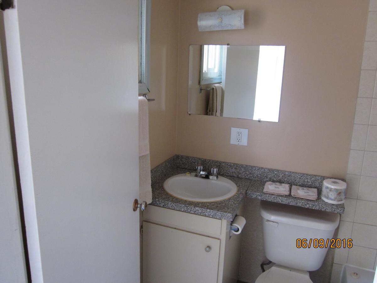 Valleyview Motel Williams Lake Extérieur photo