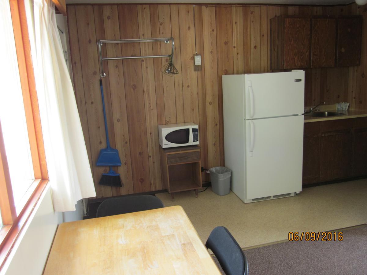 Valleyview Motel Williams Lake Extérieur photo